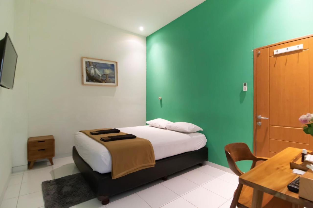 The Cabin Tugu Hostel Yogyakarta Eksteriør bilde